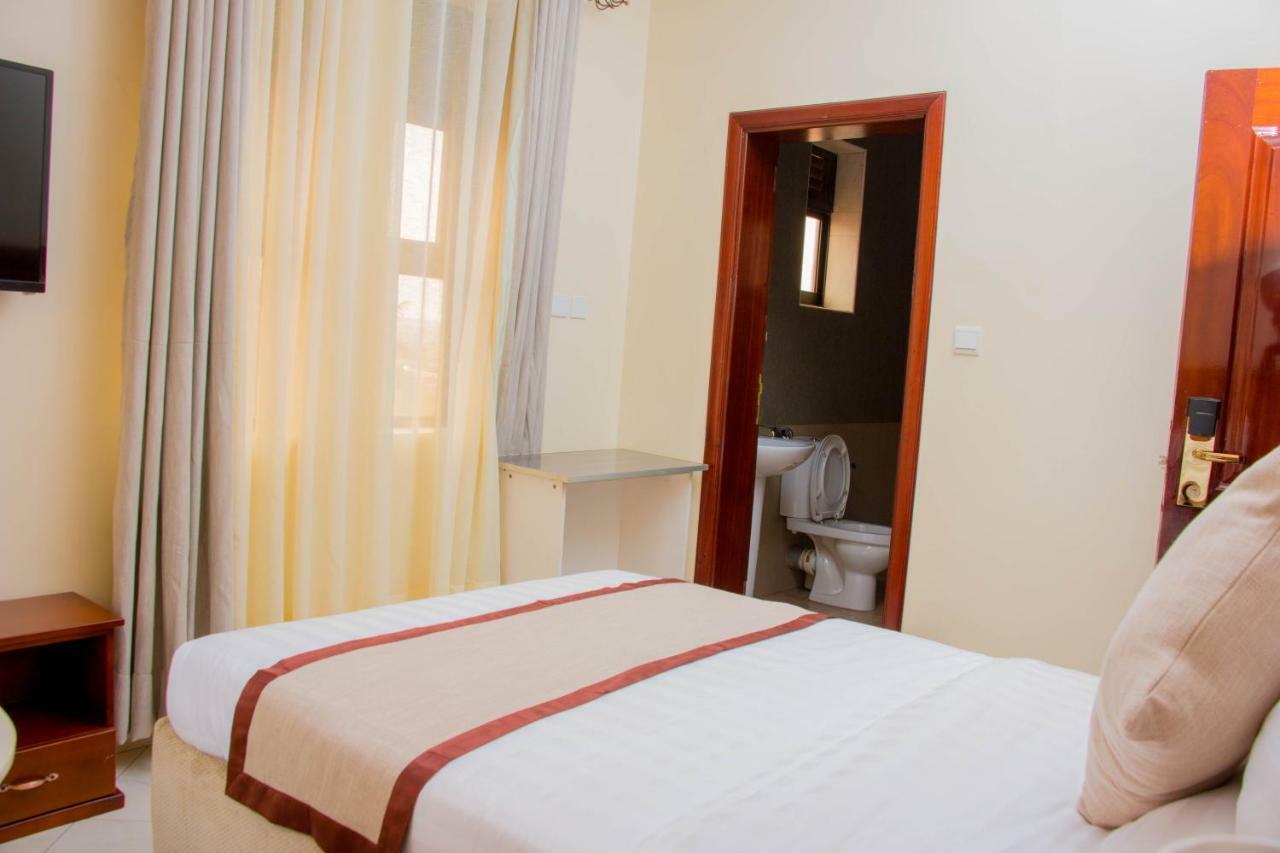 Jarin Hotel Kampala Ngoại thất bức ảnh